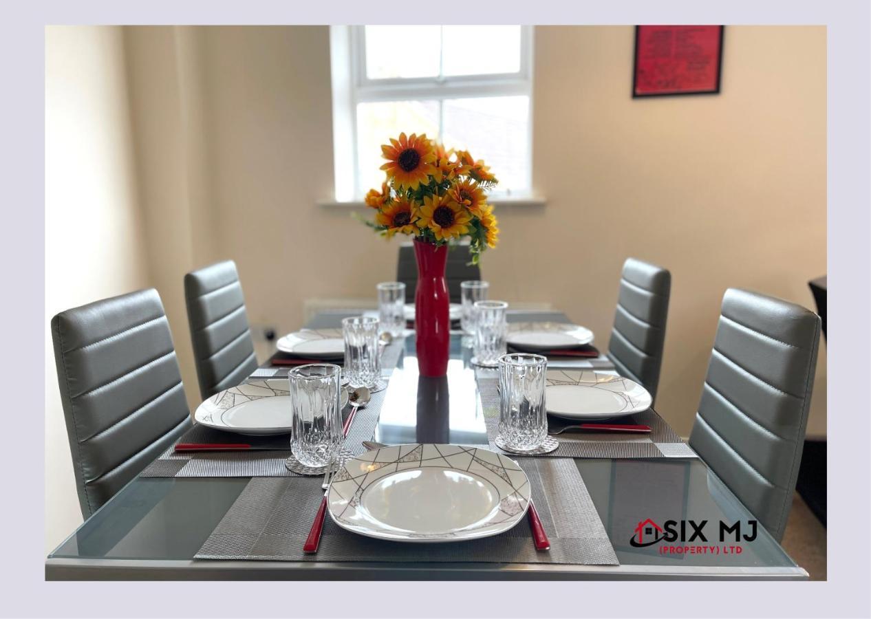 Chichele House, Sleeps 8, Nr Rushden Lakes, Allocated Parking, Corporate Welcome Higham Ferrers Exterior foto